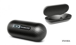 Accessoires Oakley Large Carbon Fiber